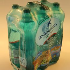 6 BOTTIGLIE ACQUA LEGGERMENTE  FRIZZANTE  S. BENEDETTO