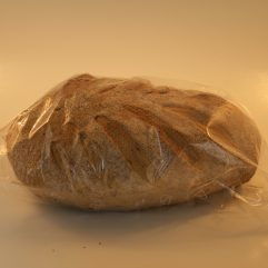 PANE GIRASOLE FORNERIA DAMIANO LIEVITAZIONE NATURALE 
DA SOLA PASTA MADRE , COTTO IN FORNO A LEGNA