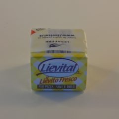 2 CUBETTI LIEVITO BIRRA