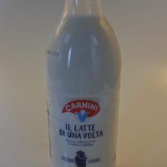 IL LATTE DI UNA VOLTA , LATTE FRESCO LOMBARDO CARNINI ( LATTE NON 
OMOGENEIZZATO , CON IL SUO NATURALE STRATO DI CREMA SUPERIORE )