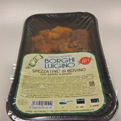 SPEZZATINO DI BOVINO CON PATATE E PISELLI BORGHI