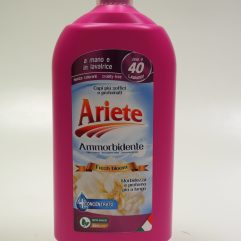 AMMORBIDENTE ARIETE FINO A 40 LAVAGGI SENZA COLORANTI